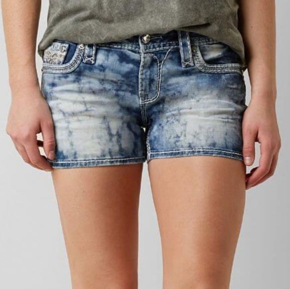❤️ROCK REVIVAL❤️ HANAYA ACID WASH EMBELLISHED EASY SHORTS SIZE 29 - Picture 4 of 16